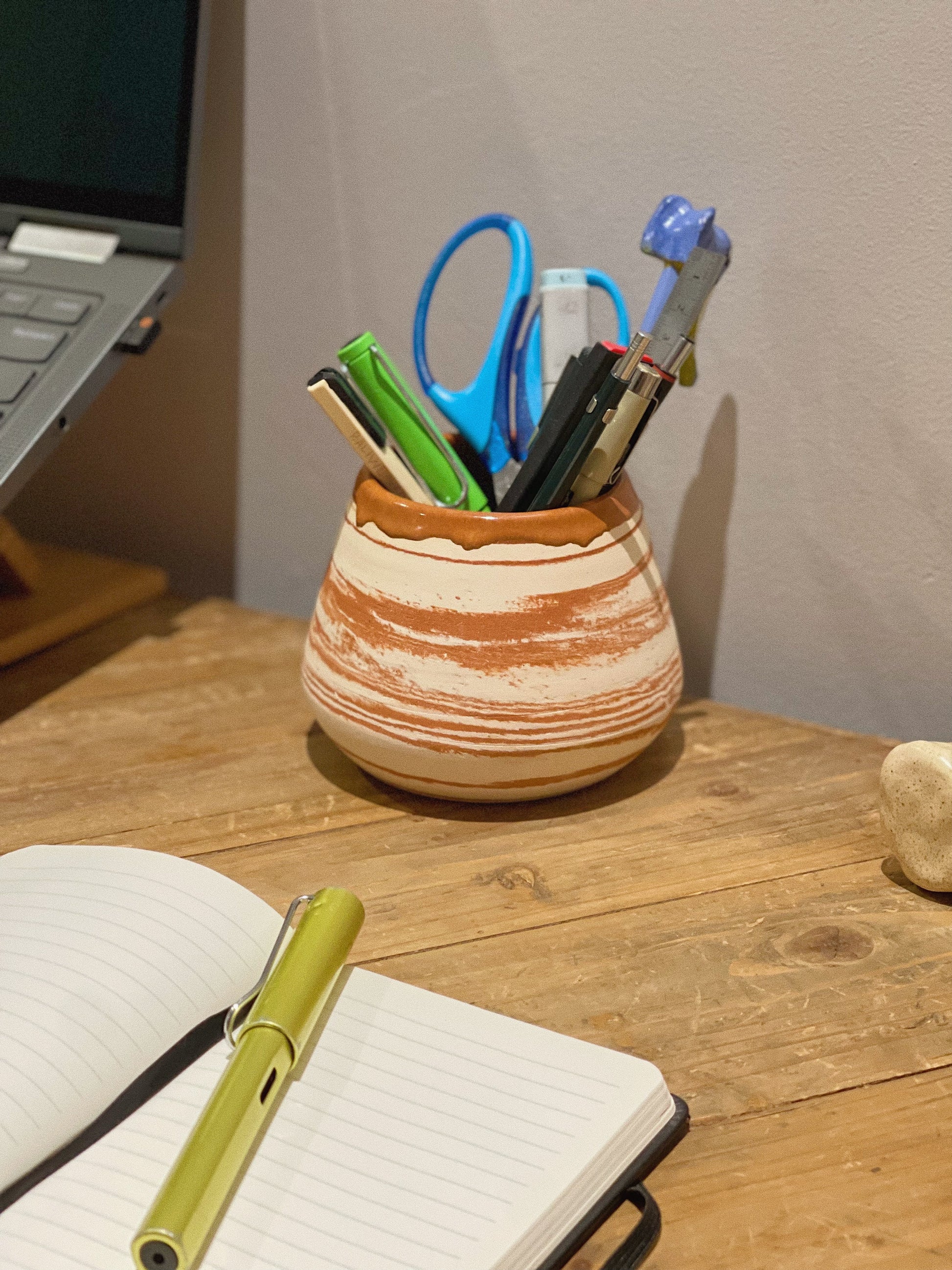 Marble Pen Holder