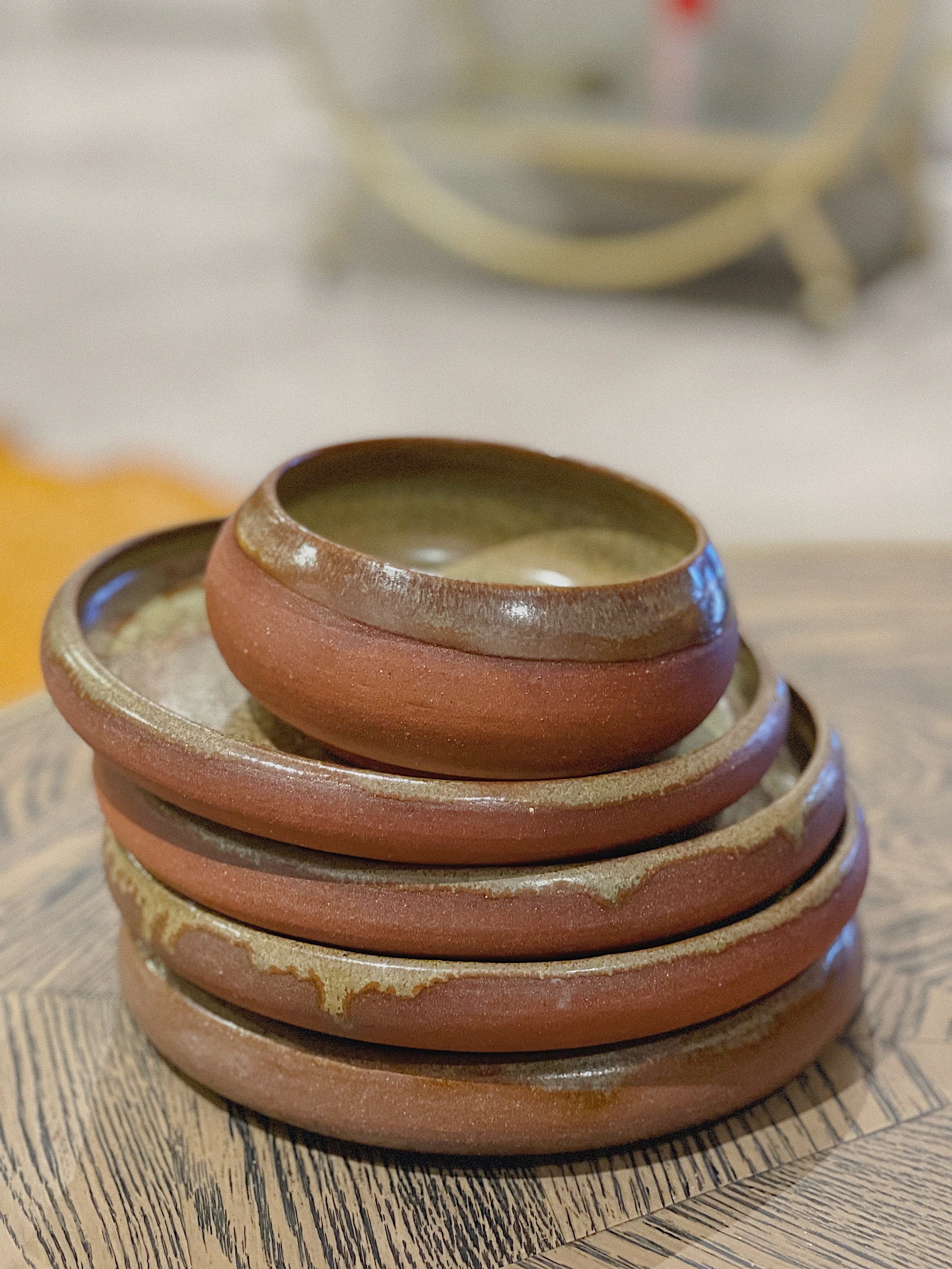 Green Star Terracotta Plate